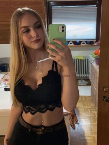 Зоя